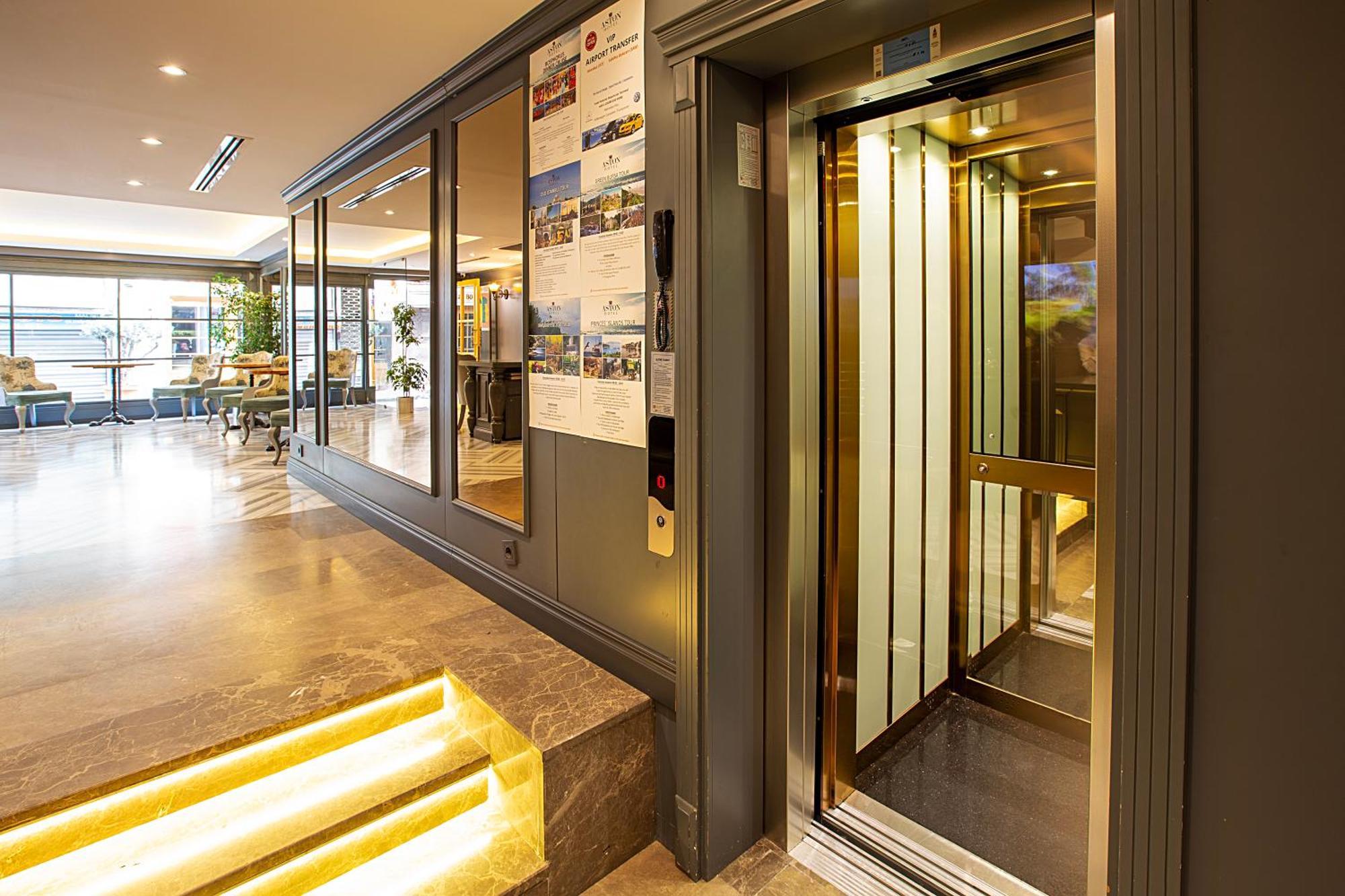 Aston Hotel Taksim Истанбул Екстериор снимка