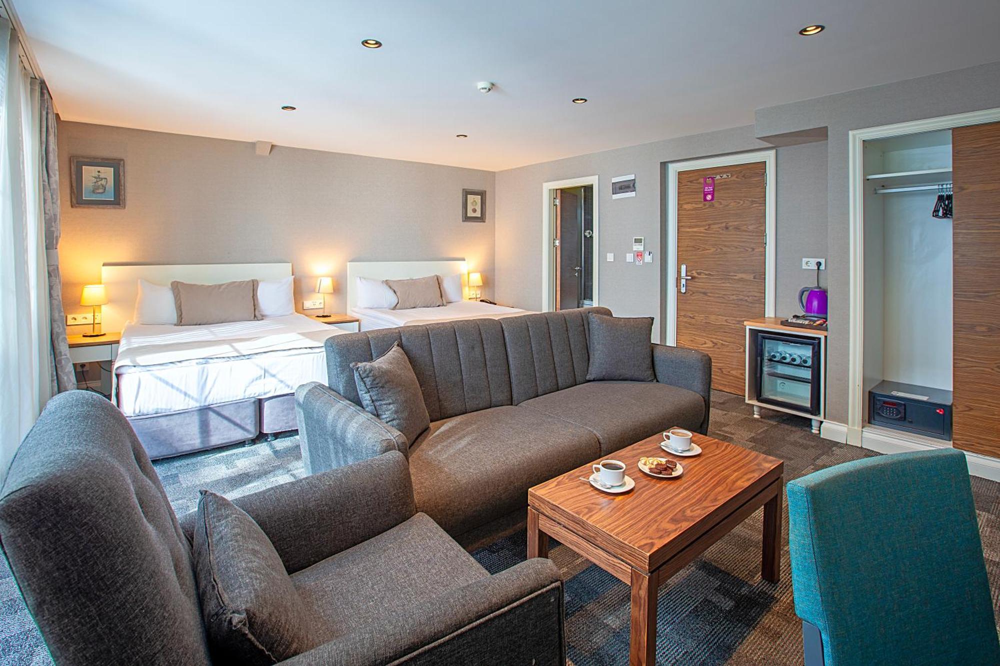 Aston Hotel Taksim Истанбул Екстериор снимка